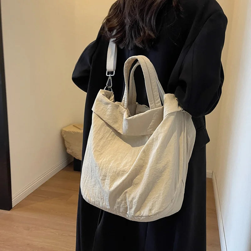 Style Lightweight Nylon Shoulder Bag