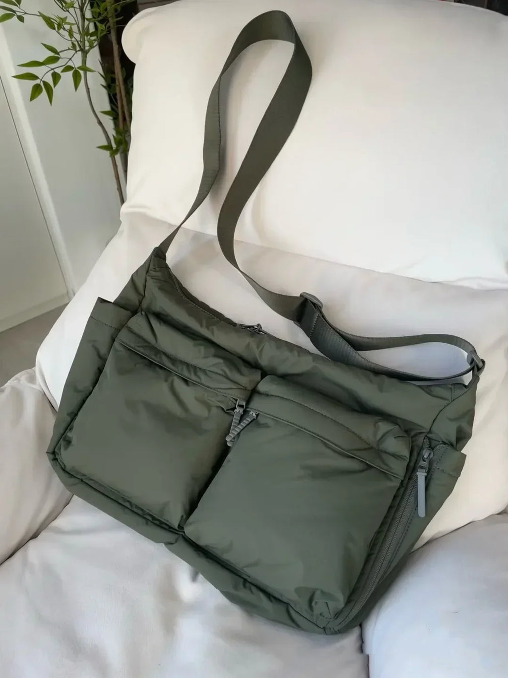 Nylon Multi-Pocket Bag